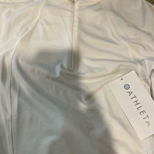 New with tag, Athleta white short sleeve top small